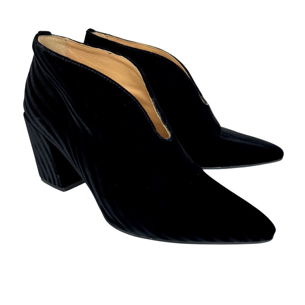 Embassy London Black Velvet Ankle Boot Bootie Pointed Toe Block Heel EU 38